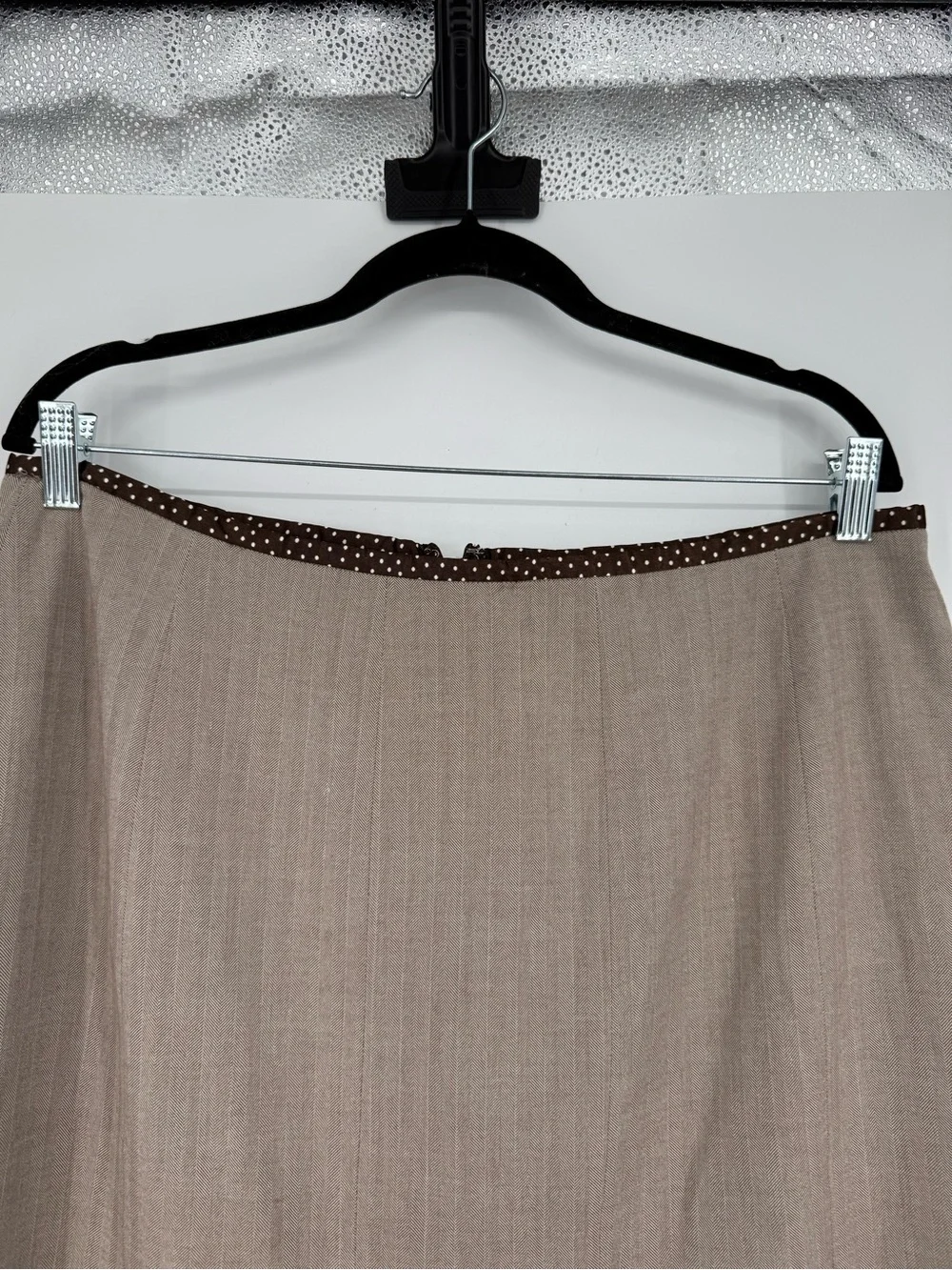 Vintage Chadwick’s Women’s Taupe Pleated Polka Dot Accent Skirt 16